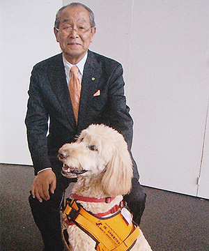 （福）日本聴導犬協会訓練センター-聴導犬育成支援_写真2
